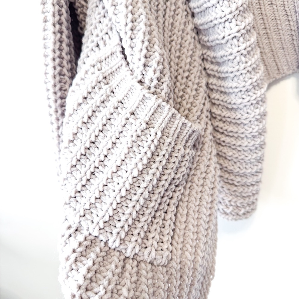Esther Boutique Gray Soft Sweater Cardigan NWOT - Picture 8 of 15